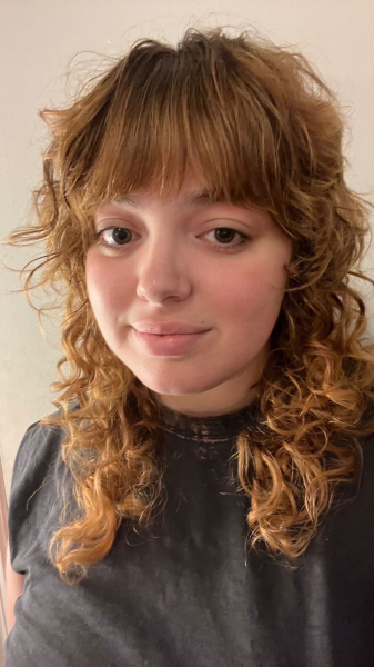 Selfie of Sarah Hoffmann after using the InfinitiPro by Conair SmoothWrap Hair Dryer